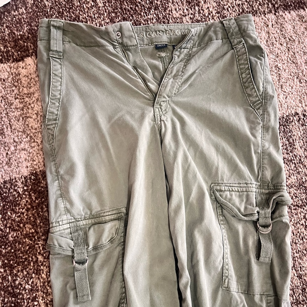 navy green AMERICAN EAGLE cargo jeans, size: REGULAR, 00.